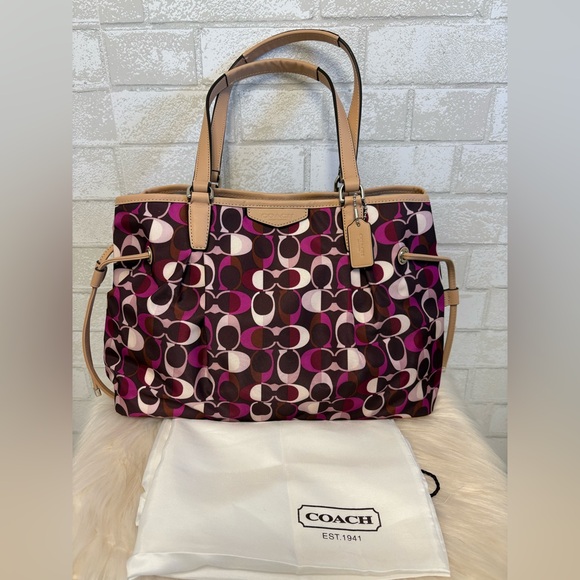 Coach Signature Stripe Multi Dream C Carryall Bag F33297 - Picture 1 of 8